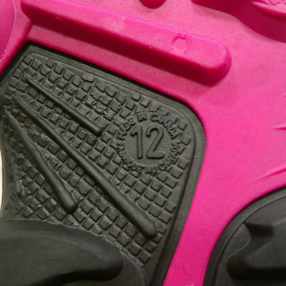 Kamik Fuchsia Black Waterproof Kids' Waterbug Winter Boot | Snow Boot Size 12